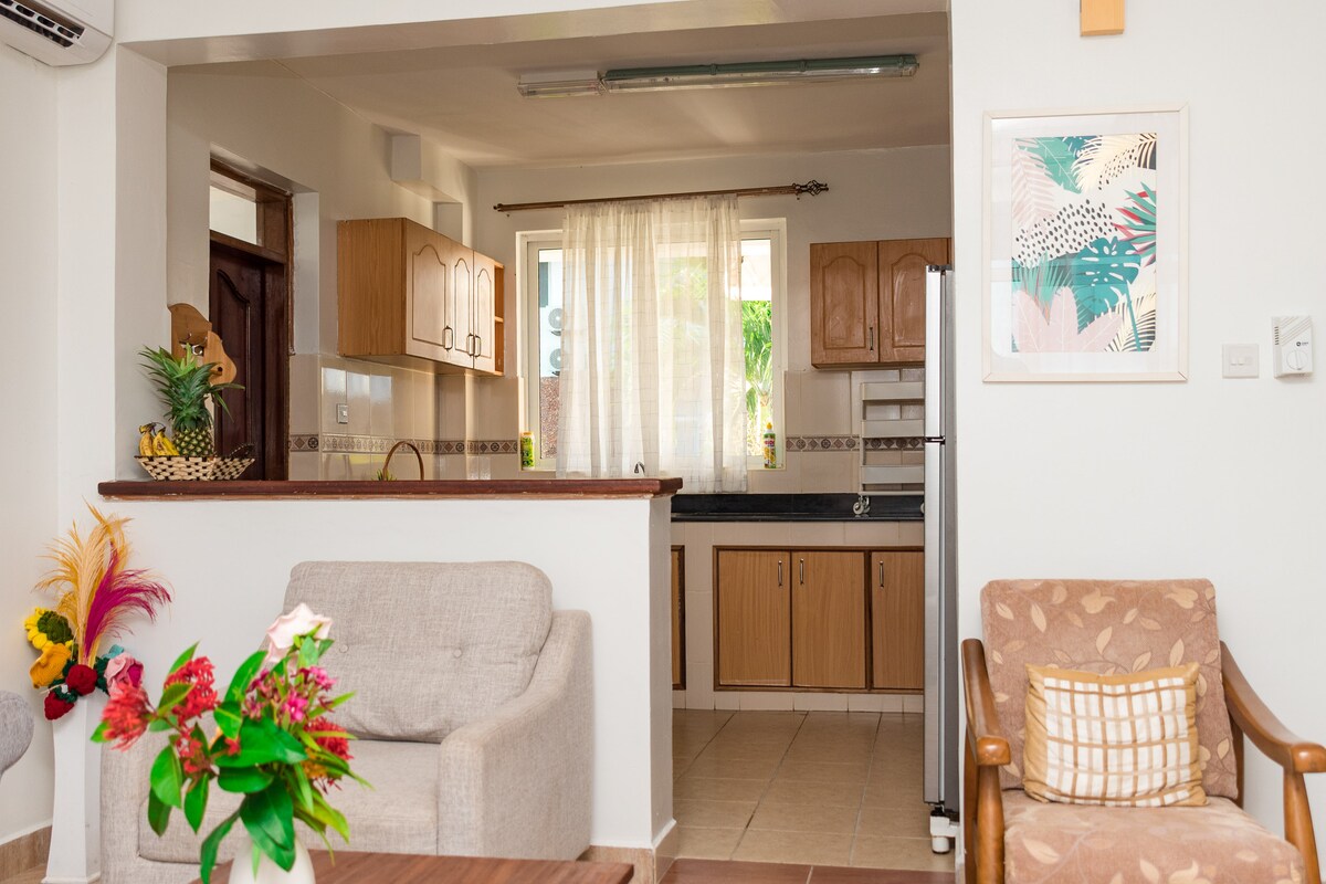 Affordable Cosy 3BR Villa 10 mins walk to Pristine Beach — photo 4