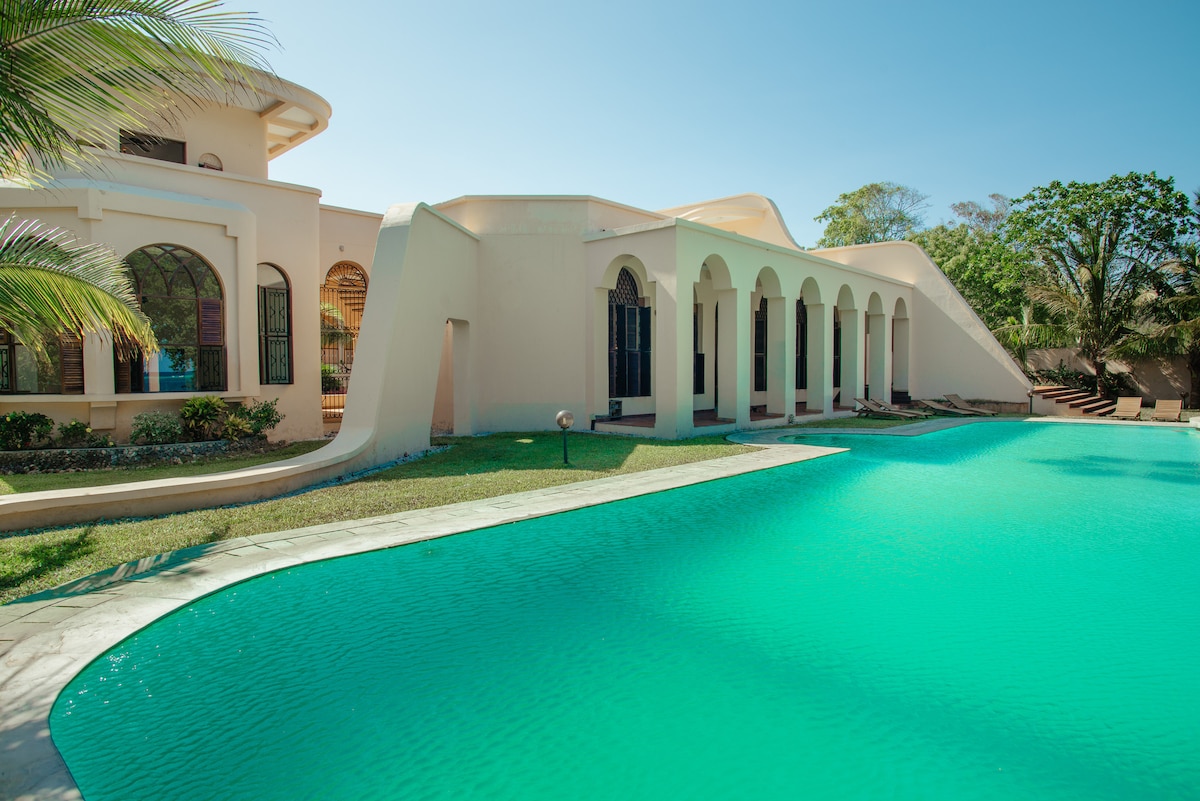 Ahana Villa, Diani Beach — photo 1