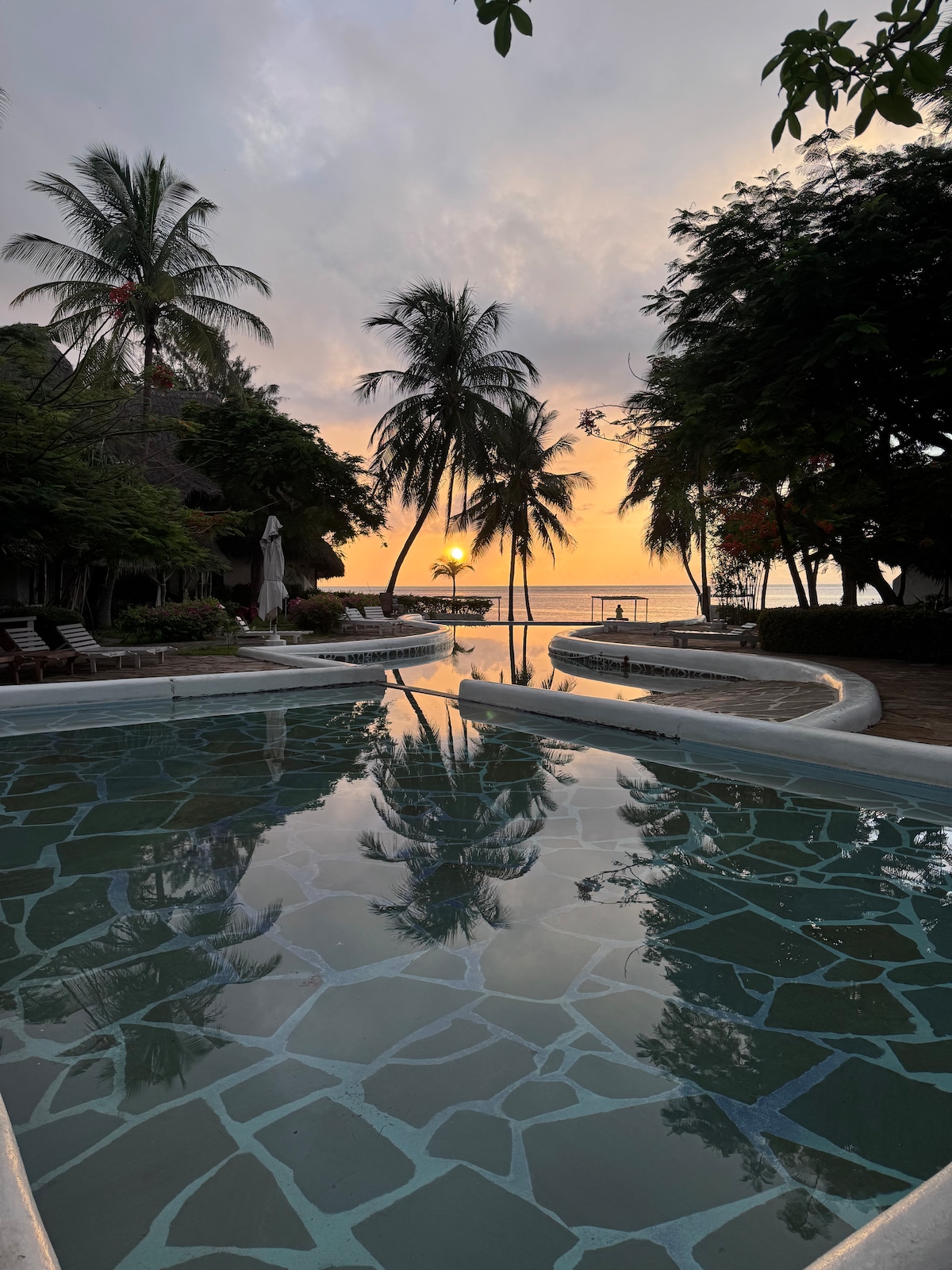 Beachfront Suite | 1BR Stay, Malindi photo 1