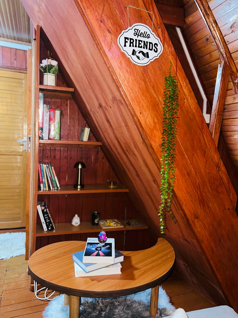 Tea Country A-Frame | 2BR Cabin, Kirinyaga photo 9