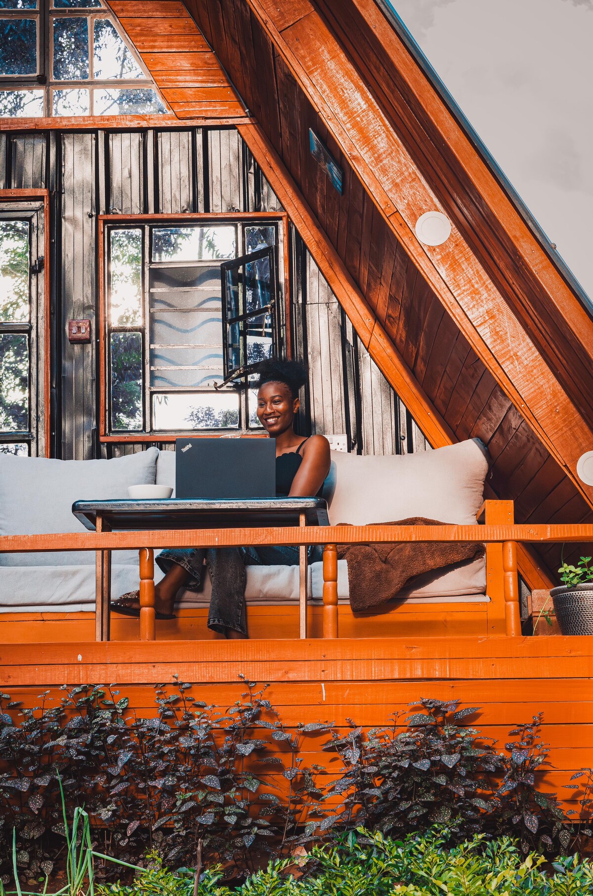 Tea Country A-Frame | 2BR Cabin, Kirinyaga photo 5