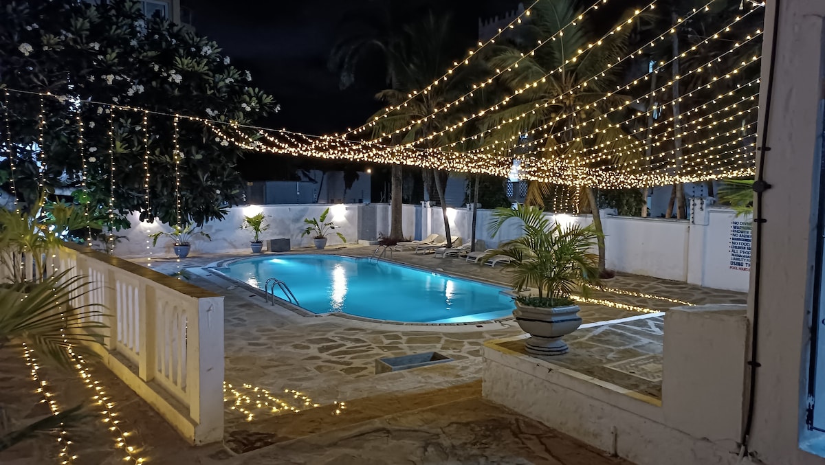 Luxury 5Br Villa with pool | Spacious, Private, Beach photo 8
