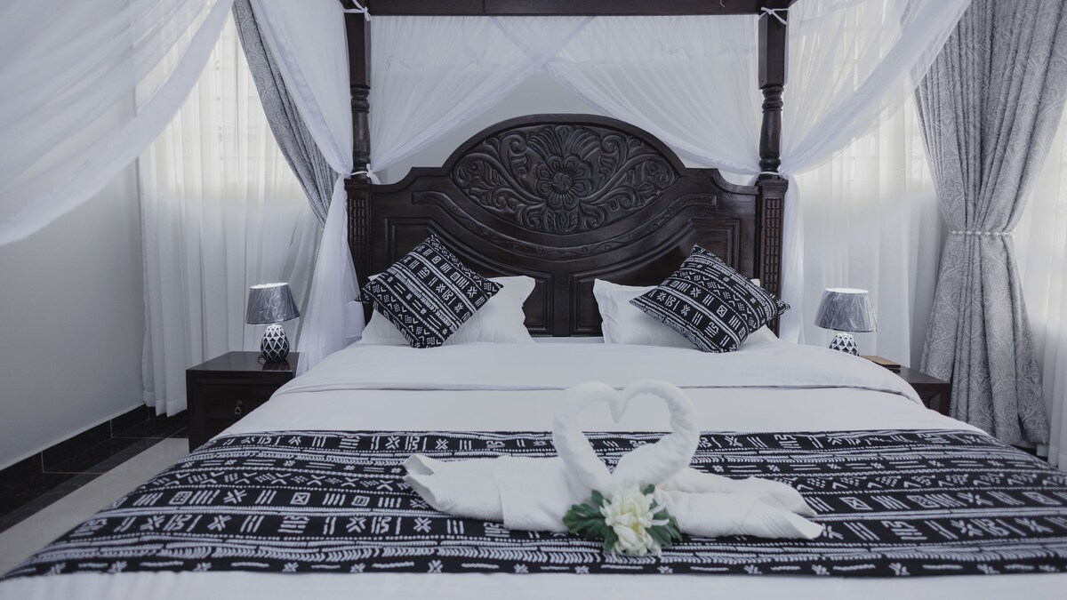Rooftop Dome Villa | 5BR with Heated Pool, Kitengela photo 10