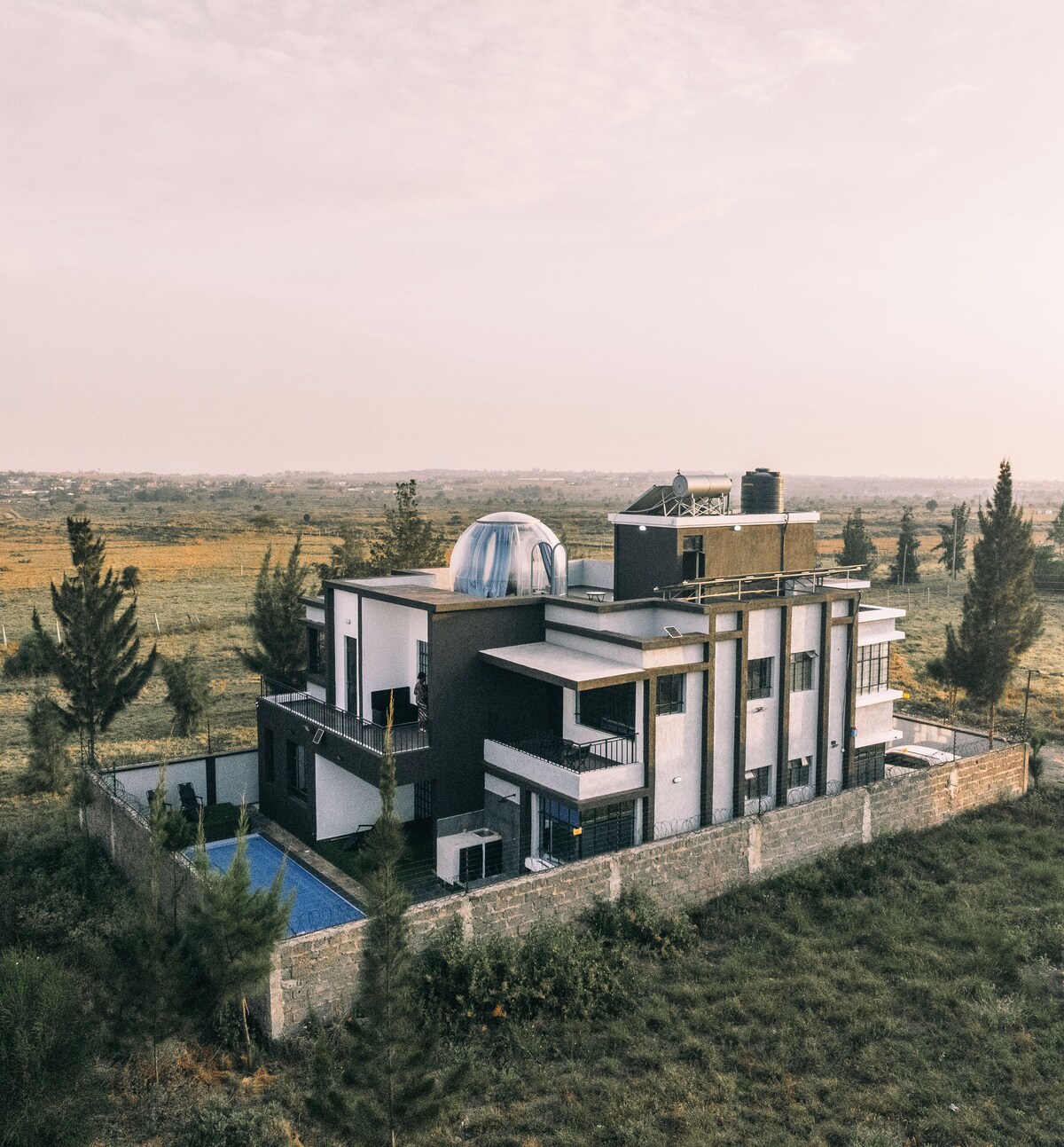 Rooftop Dome Villa | 5BR with Heated Pool, Kitengela photo 14