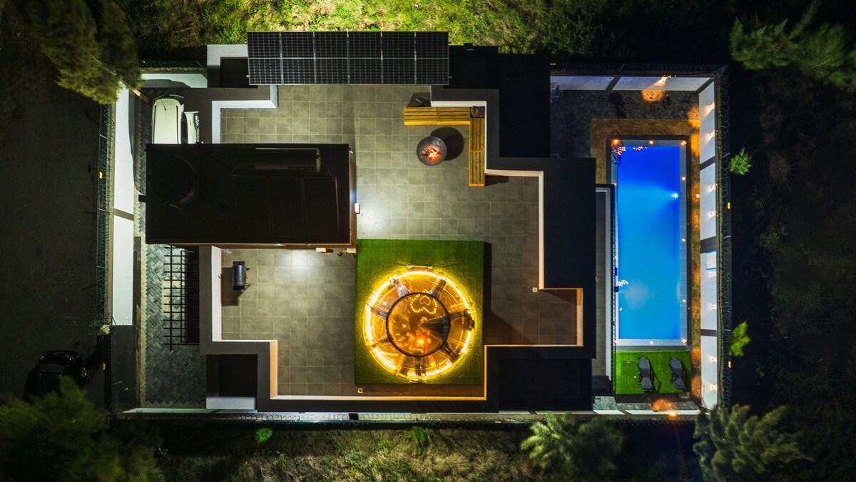 Rooftop Dome Villa | 5BR with Heated Pool, Kitengela photo 5