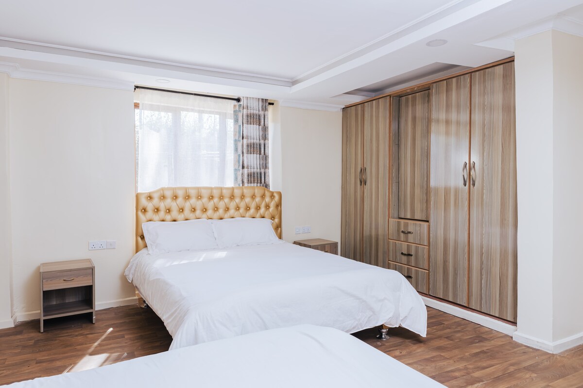 Lake View Mansion | 8BR Group Stay, Naivasha photo 15