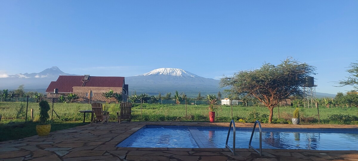 Stone Pool Cottage | 1BR Kilimanjaro View, Amboseli photo 4