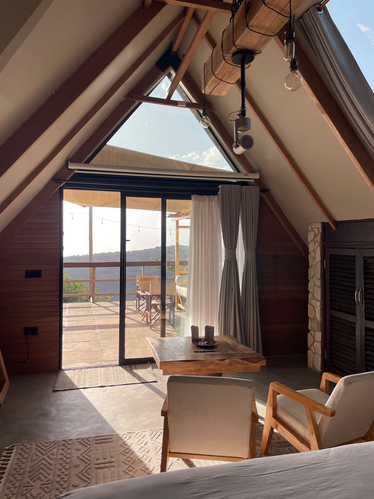 MAWE VILLA on Champagne Ridge, Romantic Getaway photo 2