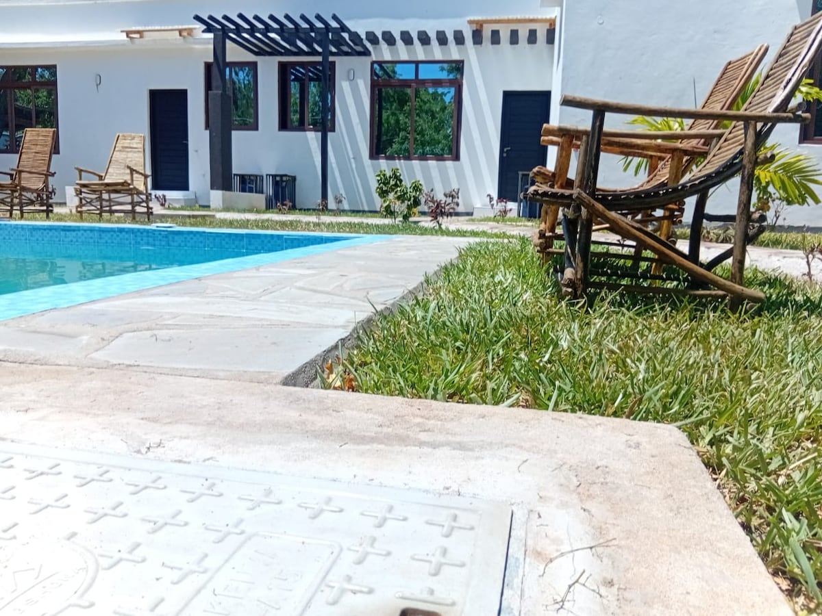 Kilifi Retreat, 2BR + Pool - Island at Bofa photo 1