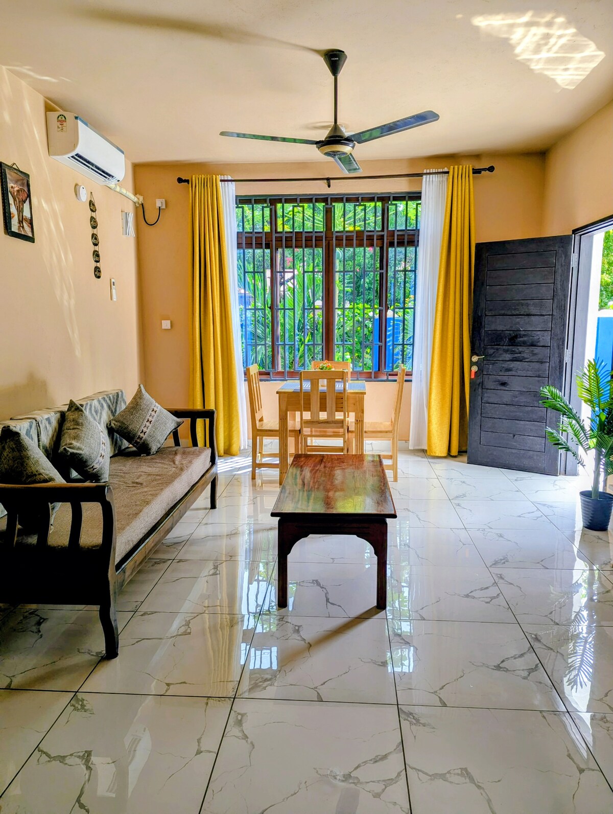 Kilifi Retreat, 2BR + Pool - Island at Bofa photo 2