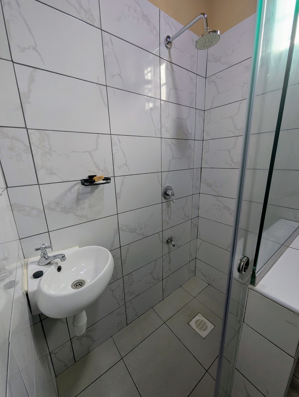 Kilifi Retreat, 2BR + Pool - Island at Bofa photo 7
