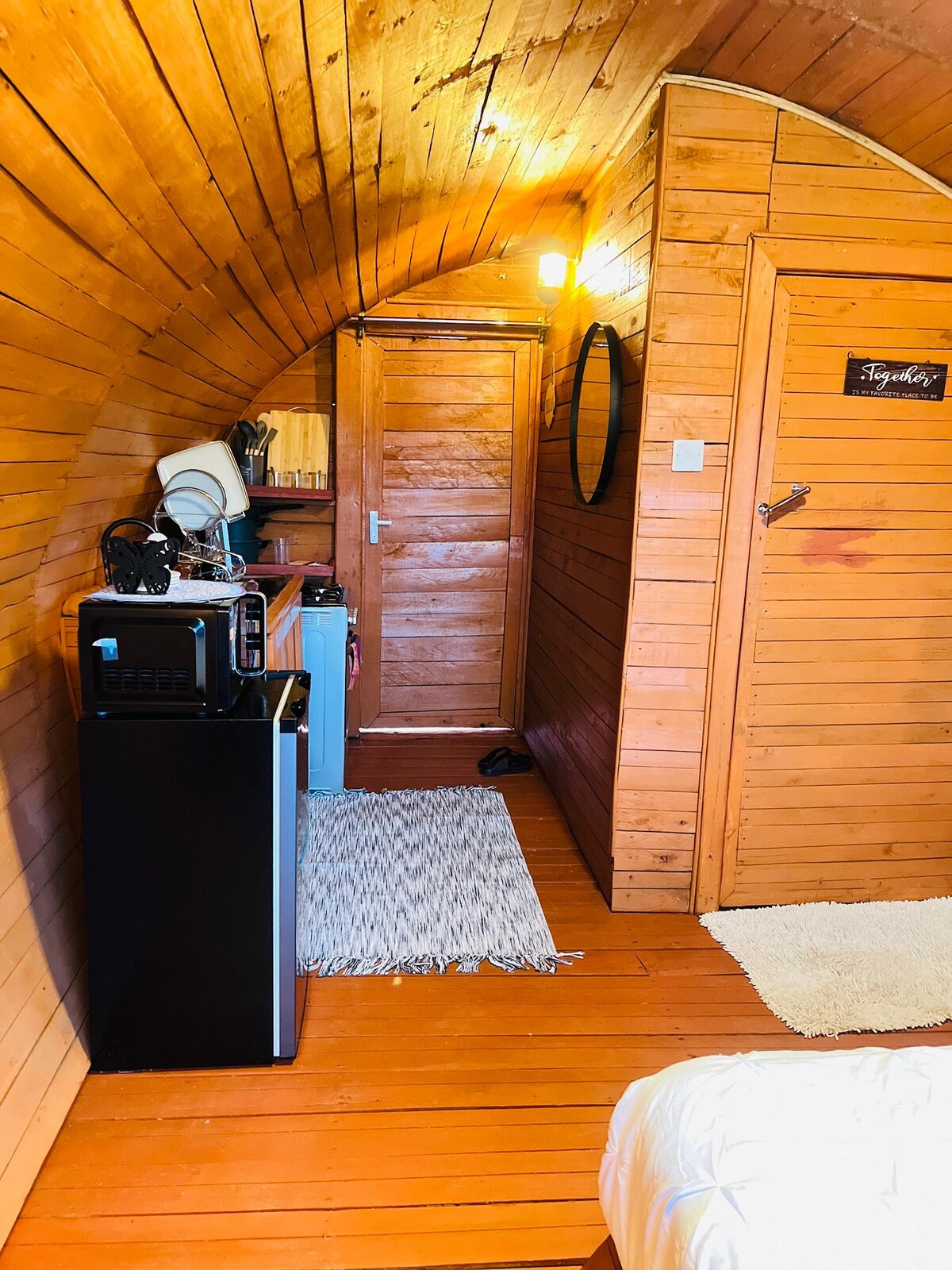 Wine Barrel Cabin | 1BR Tea Country Stay, Kerugoya photo 14