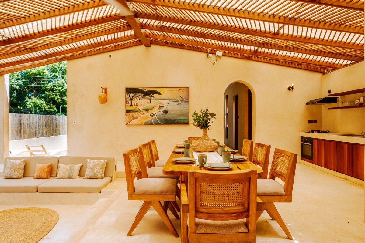Swahili Pool Villa | 4BR Stay, Diani photo 9