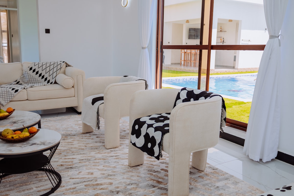 Private Pool Villa | 4BR Stay, Diani photo 11