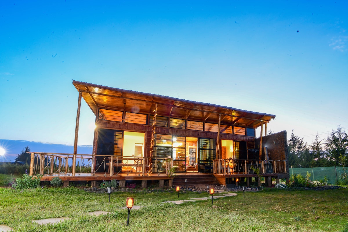 Mountain View Cabin | 2BR with Hot Tub, Naro Moru photo 1