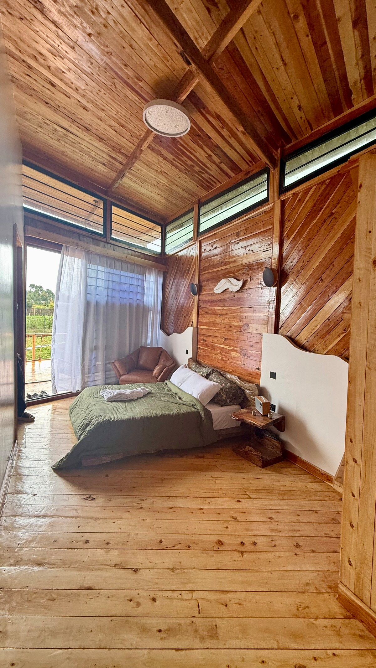 Mountain View Cabin | 2BR with Hot Tub, Naro Moru photo 7