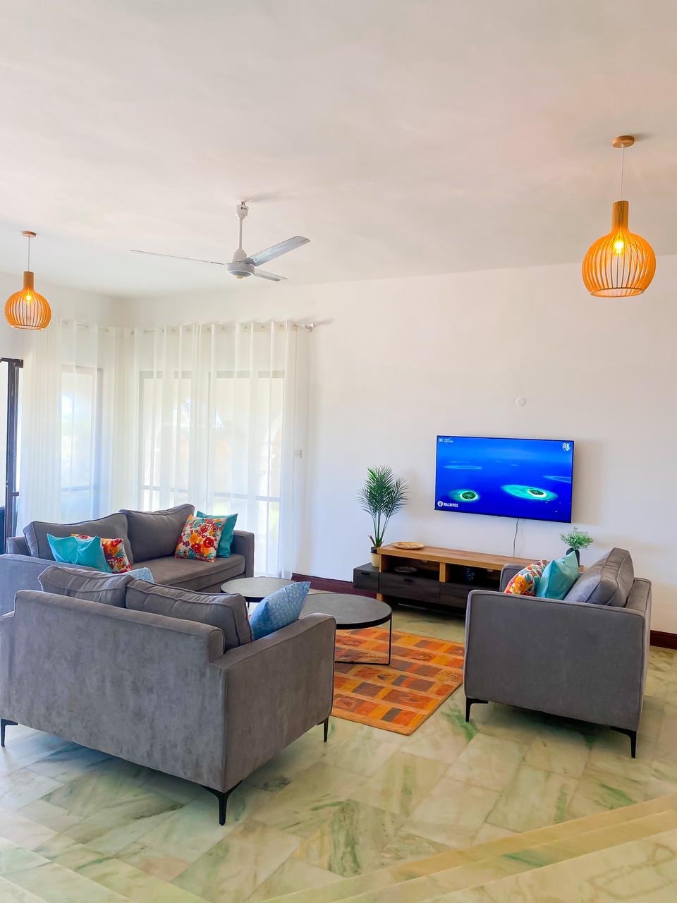 Elegant 3bdr beachfront Villa, Oceanviews, AC, Sunset photo 3