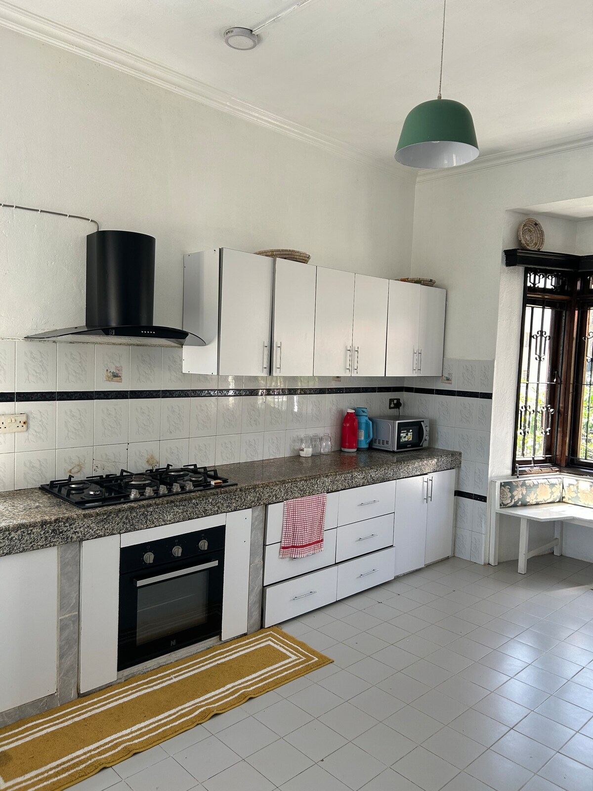 Private, Standalone, 7 Bedroom Villa with pool, Cozy photo 9
