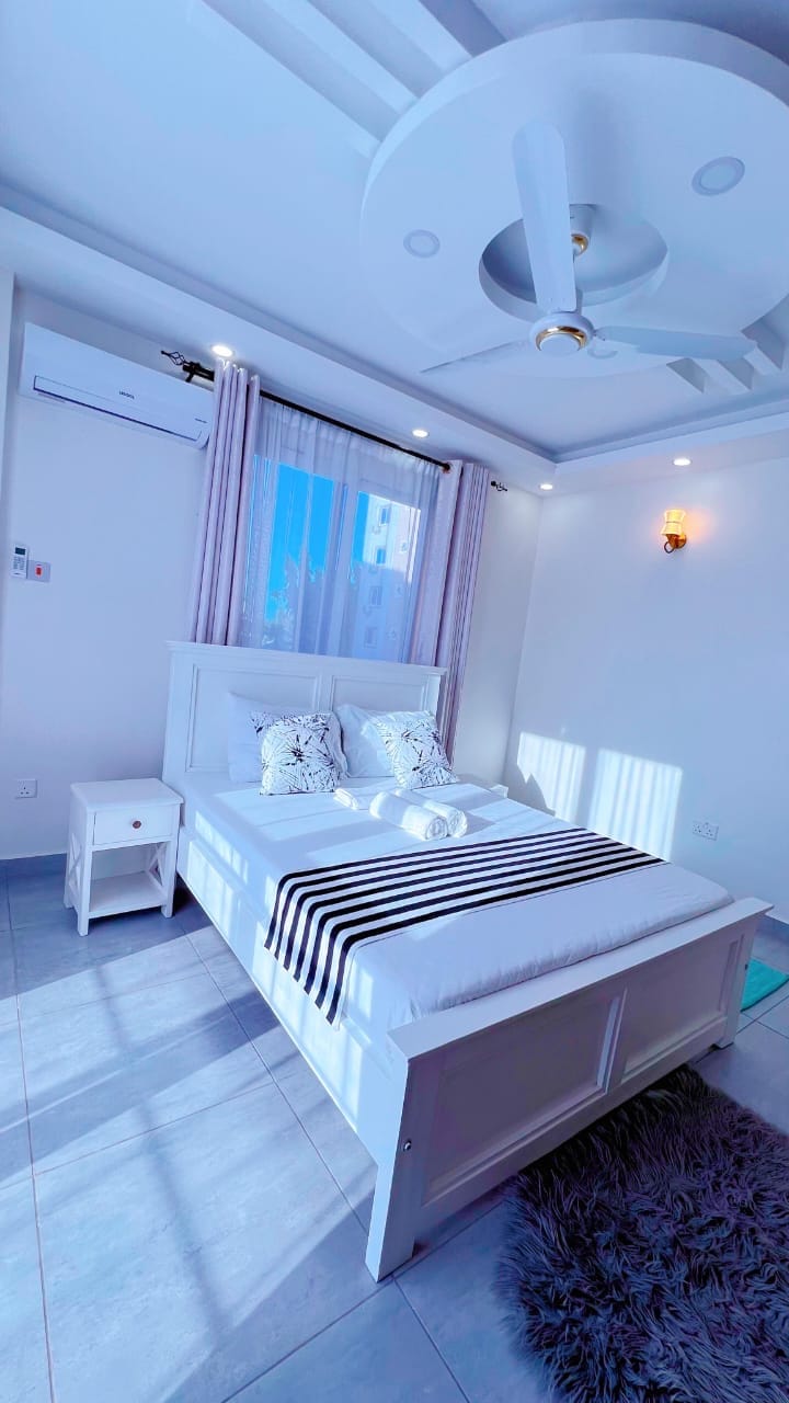 Premium, 2BR, Pool, Secure, Parking, Balcony, Beach photo 3