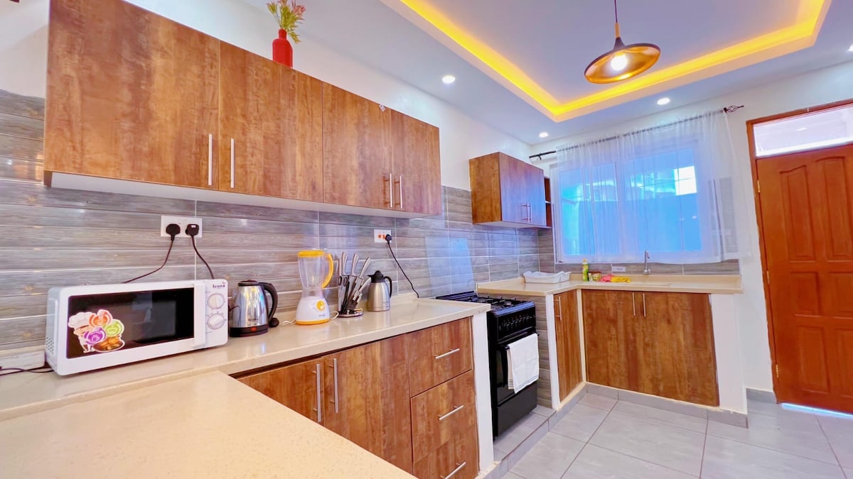 Premium, 2BR, Pool, Secure, Parking, Balcony, Beach photo 6