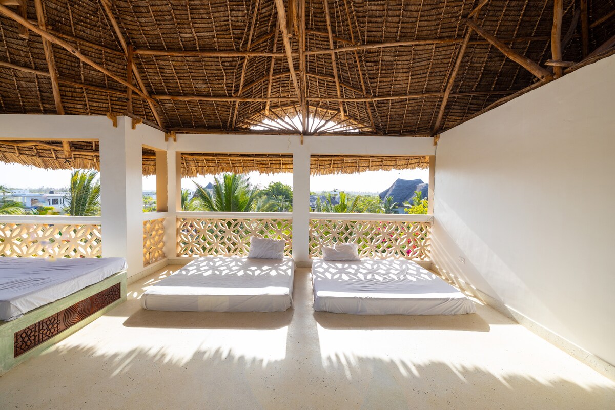 Mosaic Pool Villa | 6BR Group Stay, Watamu photo 5