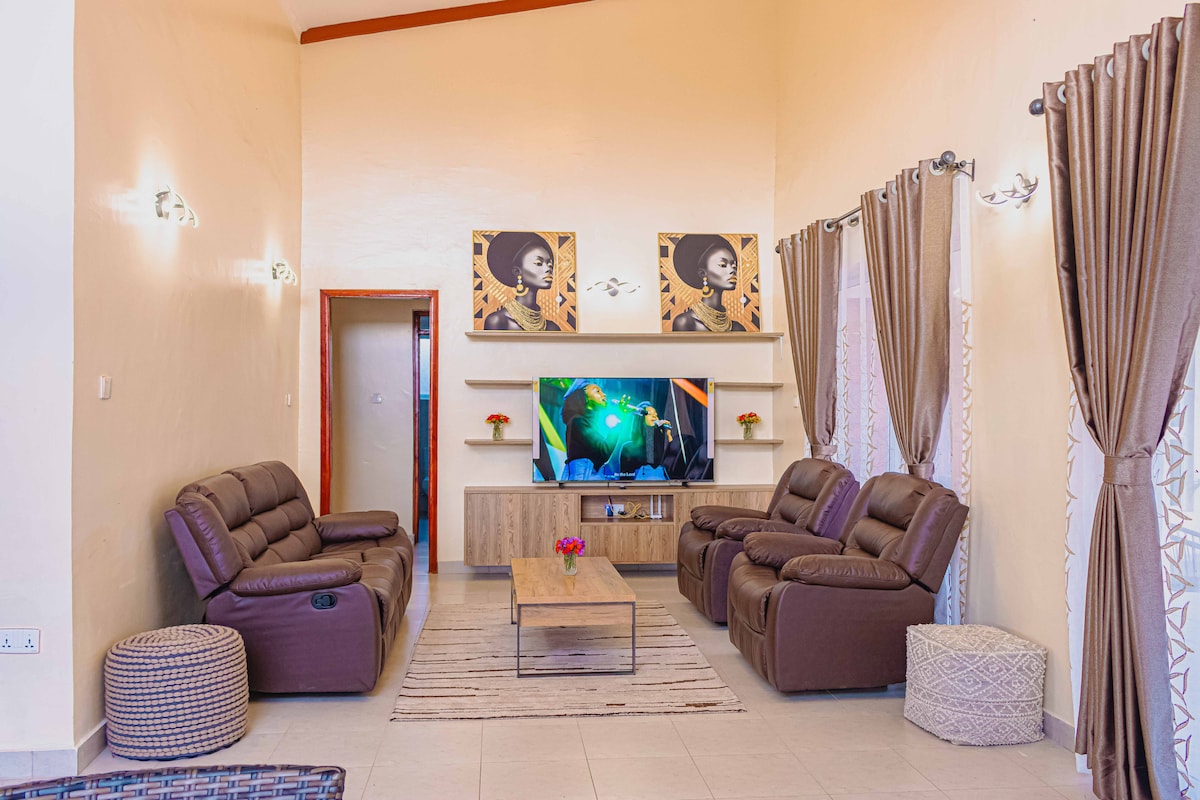 Emylubs Farmhouse near Ol Pejeta Conservancy photo 10