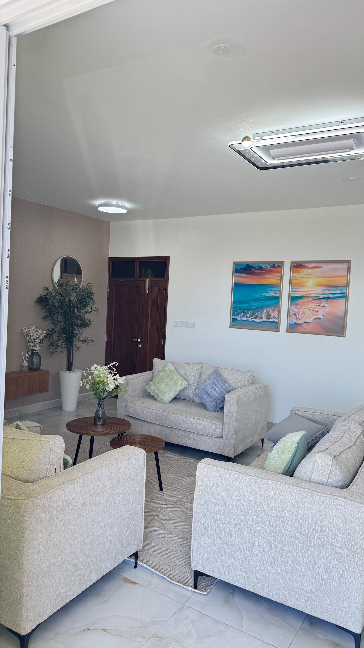 Premium 3 bedroom Ocean View near beach and malls photo 12