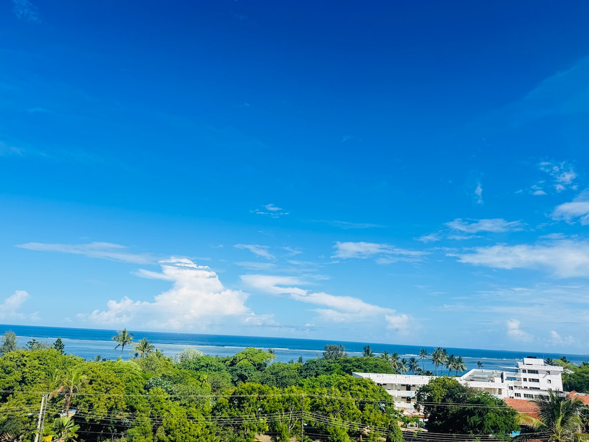 Premium 3 bedroom Ocean View near beach and malls photo 5