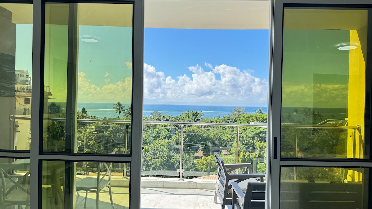 3BR Paradise, Pool, Sea View, Near Beach and Malls photo 6