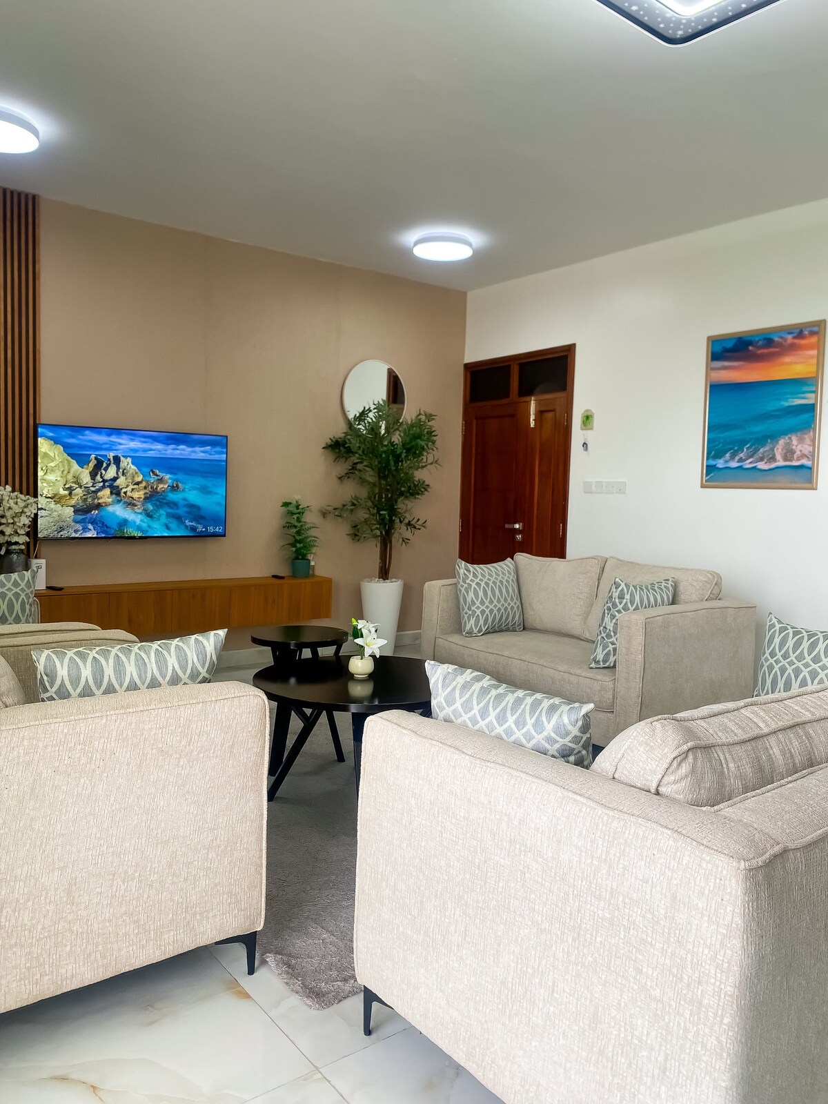3BR Paradise, Pool, Sea View, Near Beach and Malls photo 9