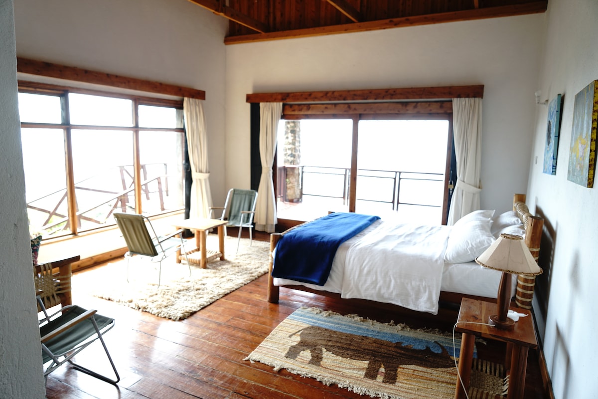 Escarpment House | 4BR Lake Views, Naivasha photo 4