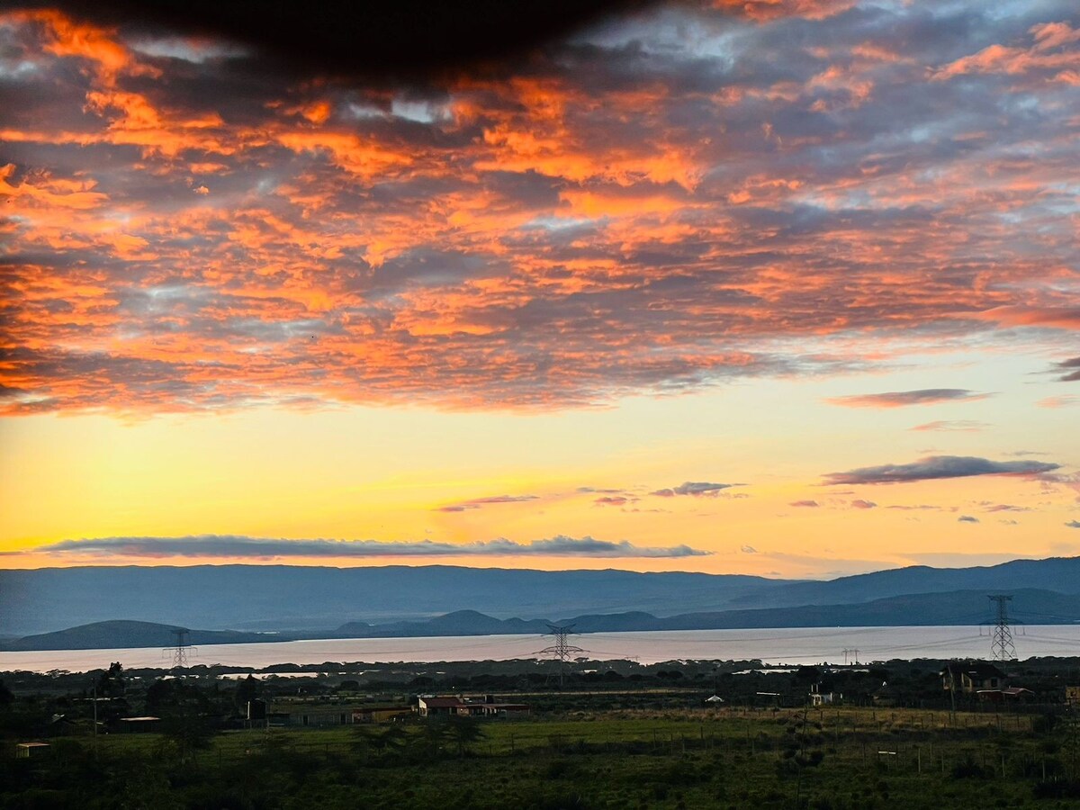Savannah Villa | 5BR Group Stay, Naivasha photo 11