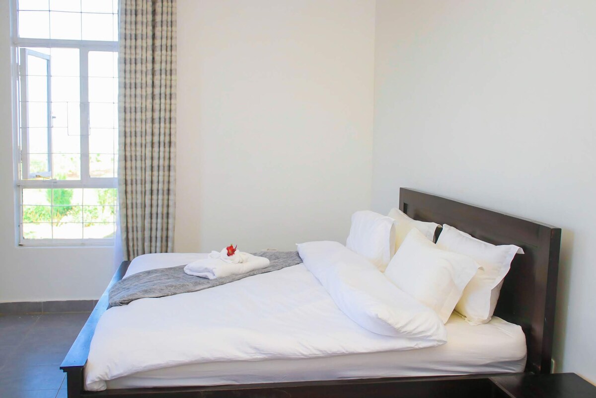 Savannah Villa | 5BR Group Stay, Naivasha photo 14