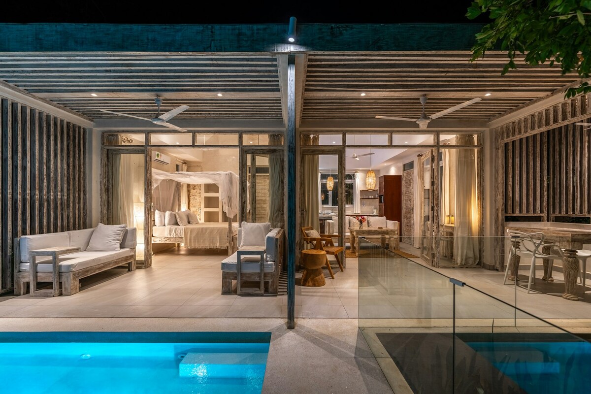 Adults-Only Pool Villa | 1BR Stay, Diani photo 2
