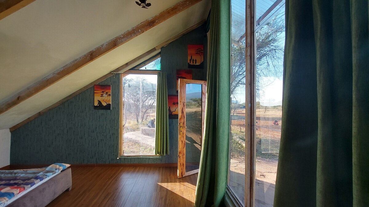 Amboseli House Cabin – 1BR, a Pool — photo 9