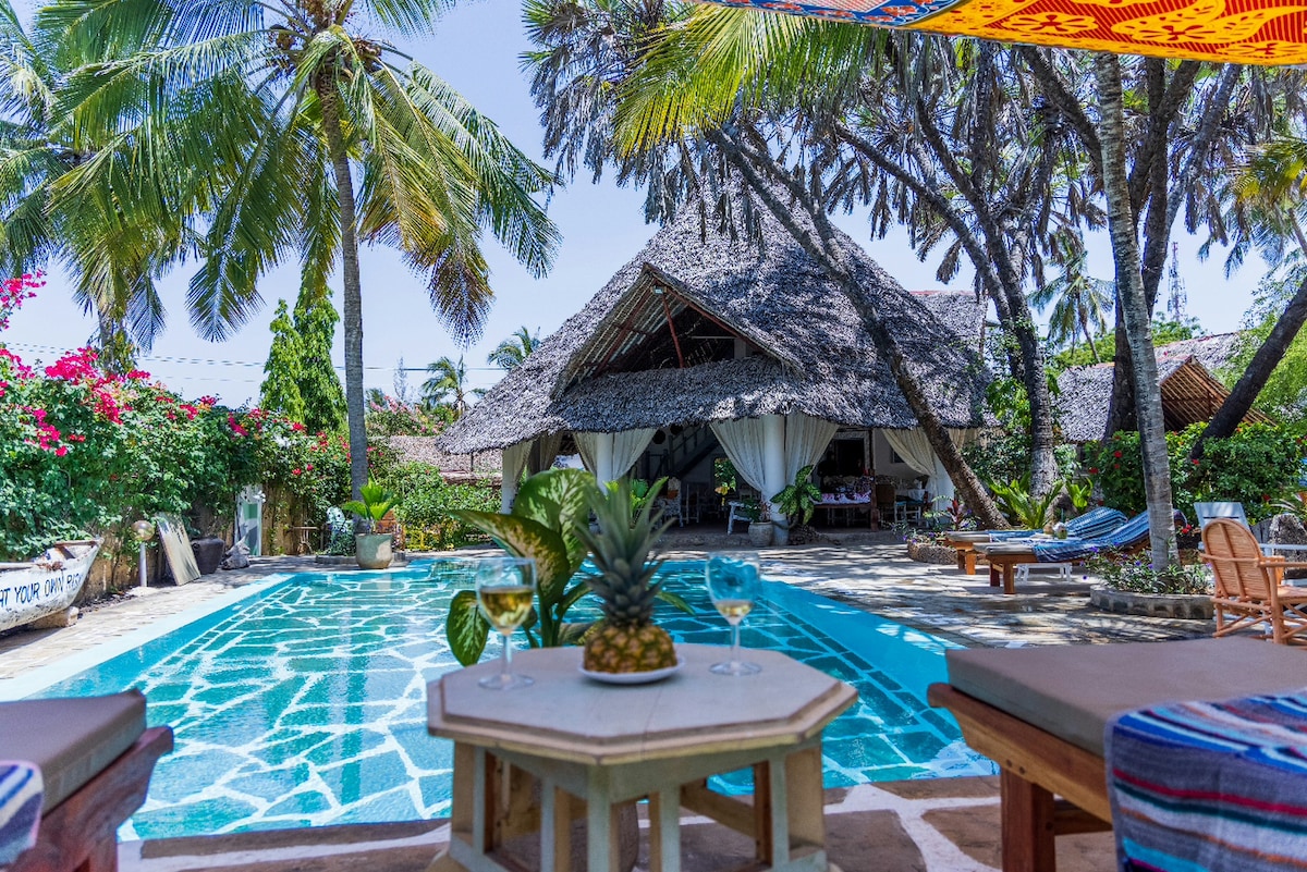 Bayana House – 4 Bedrooms – Sleeps 8+ — photo 1