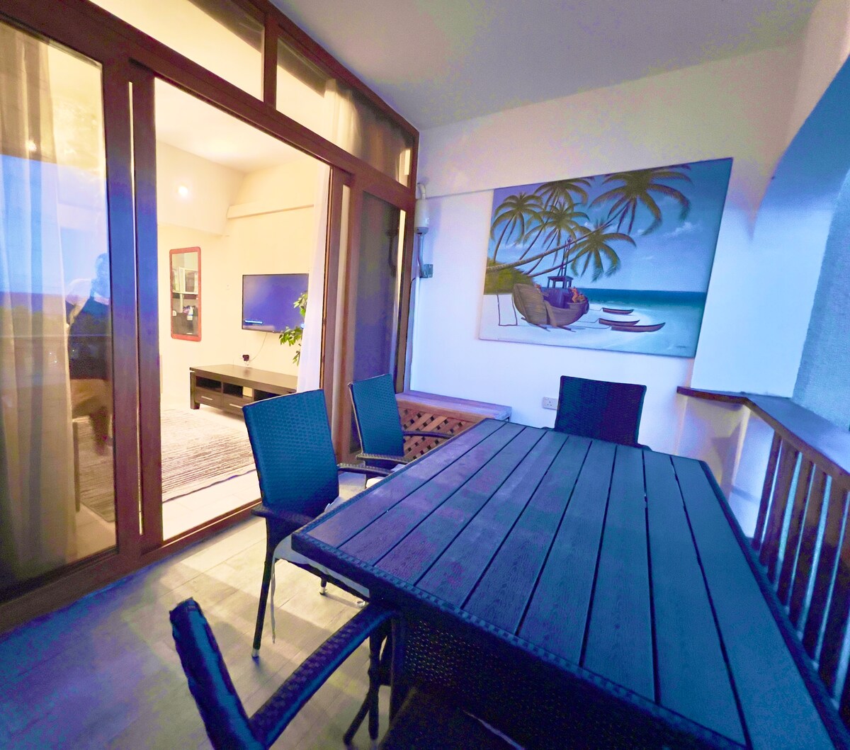 Beachfront 2BR Apartment with Pool and Gym, Diani — photo 6