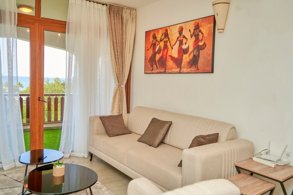 2BR Beachfront Oasis w/ Ocean View — photo 2