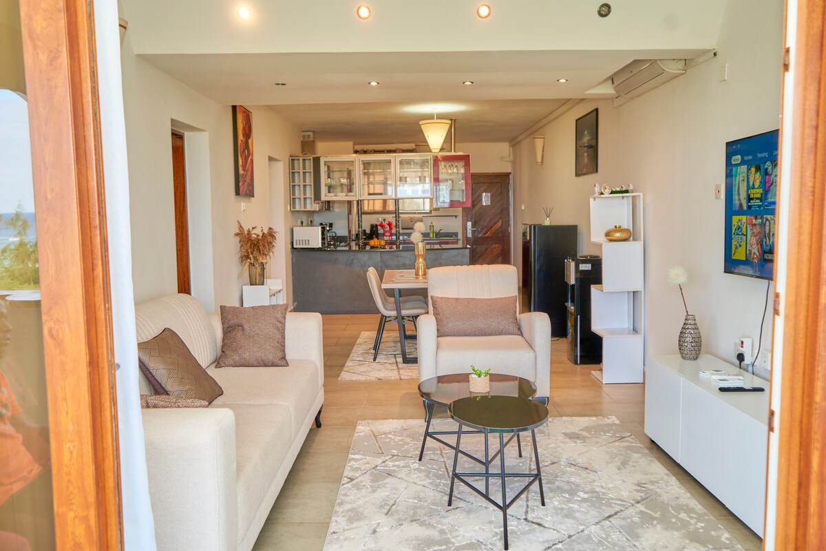 2BR Beachfront Oasis w/ Ocean View — photo 3