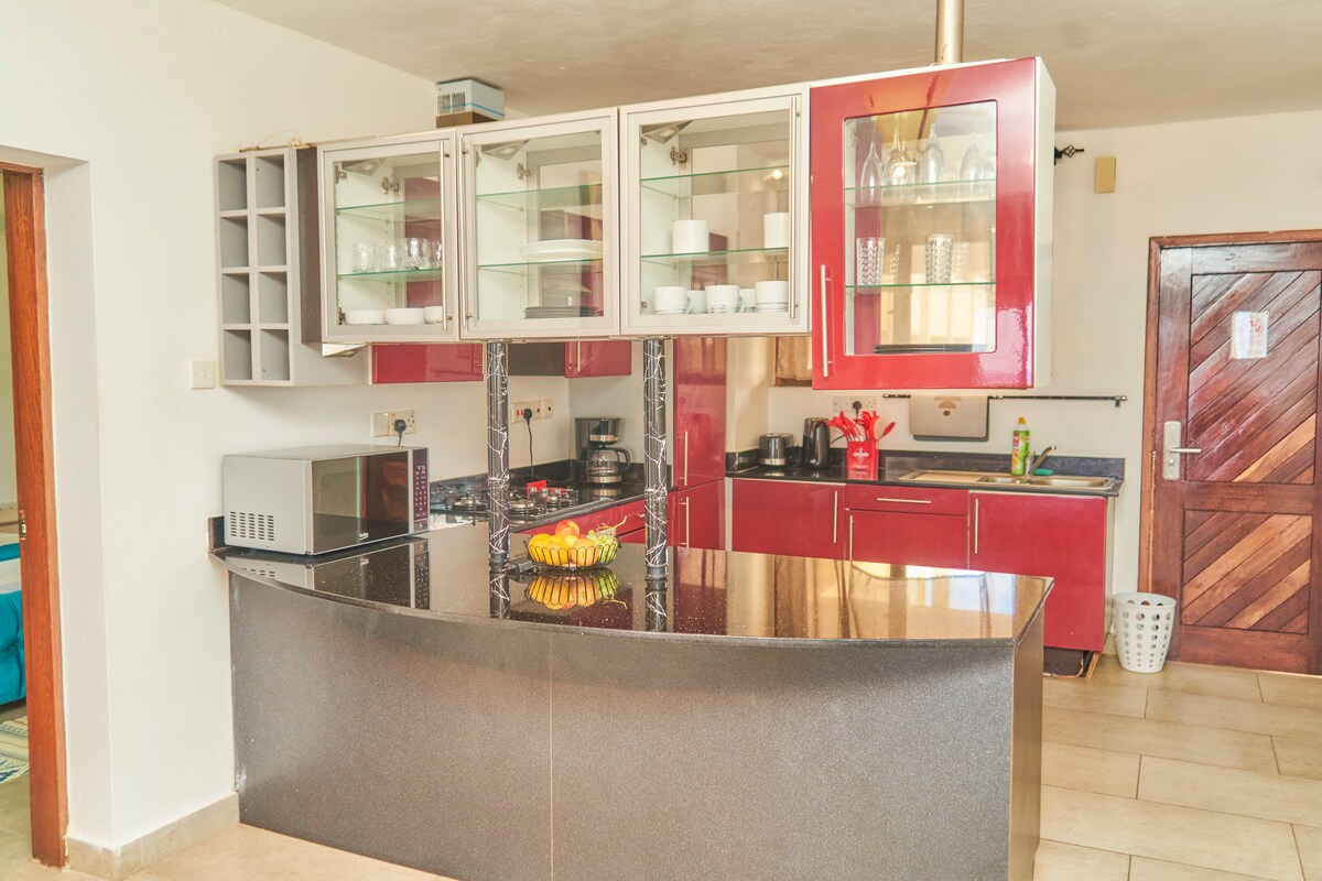 2BR Beachfront Oasis w/ Ocean View — photo 7