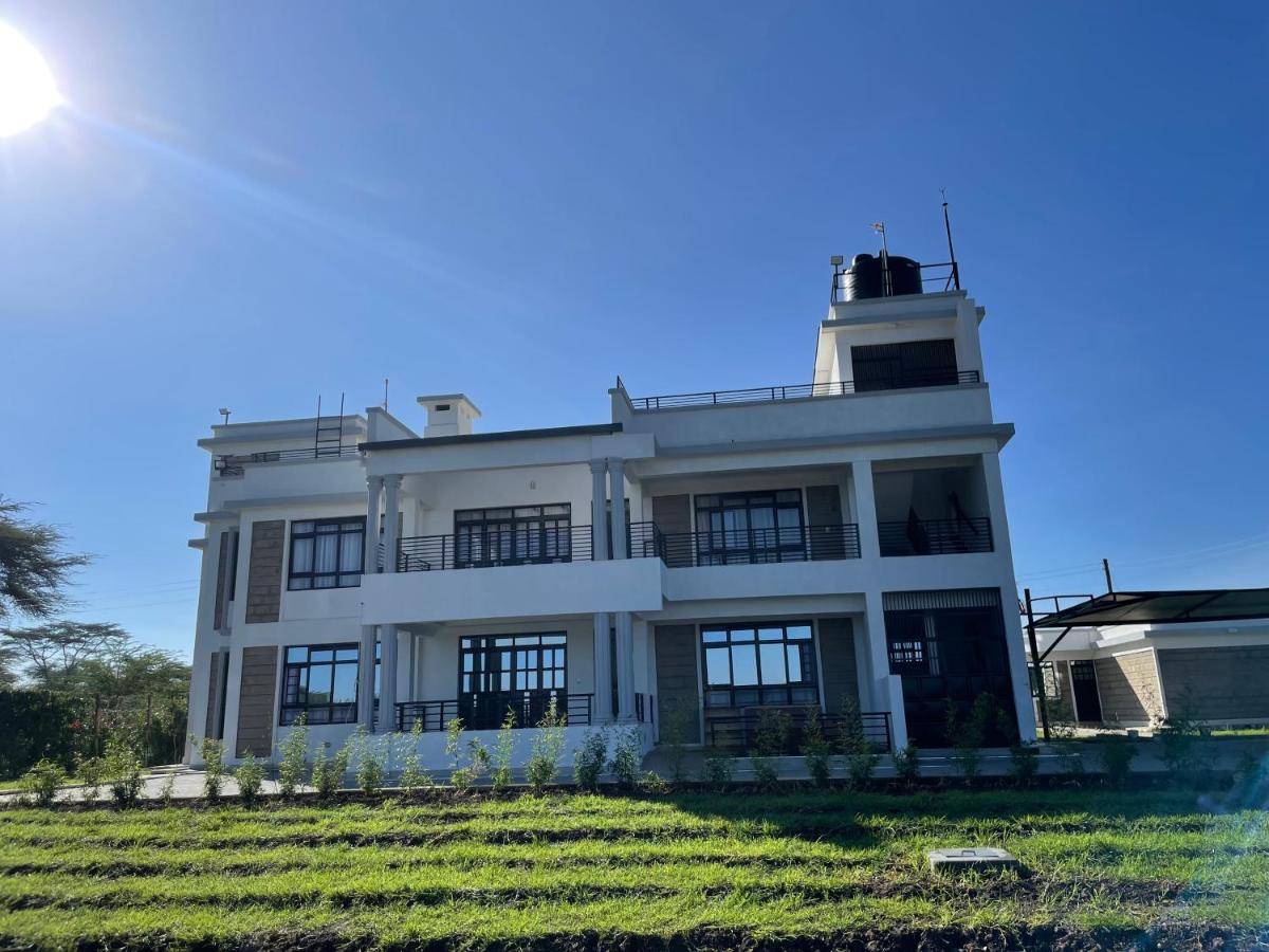 Lake Road Villa | 4BR Stay, Naivasha photo 1