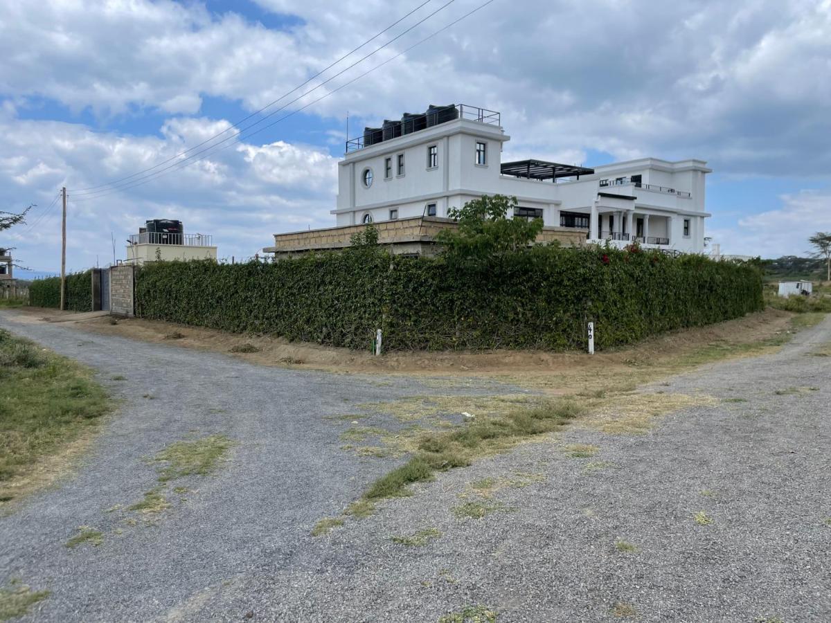 Lake Road Villa | 4BR Stay, Naivasha photo 11
