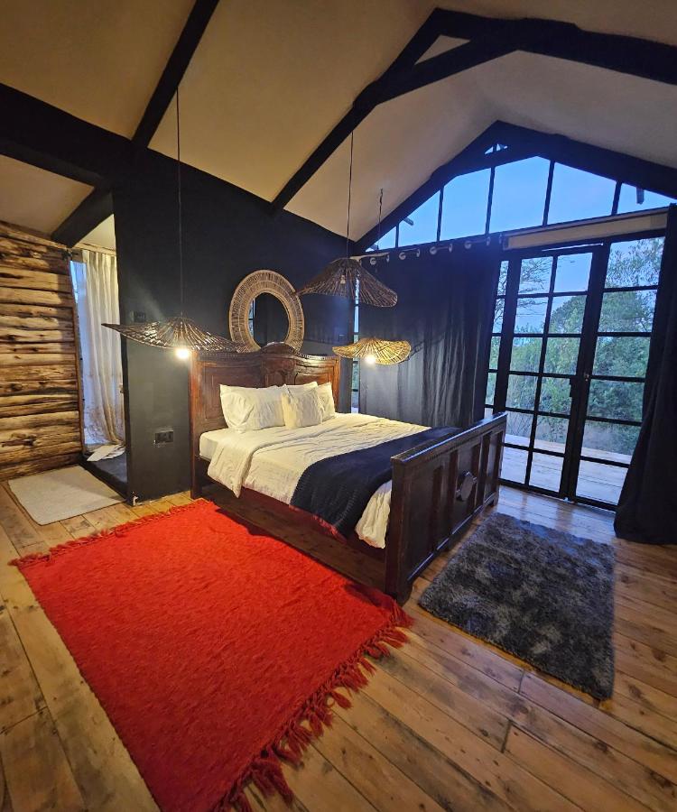 Forest Cabins | Fireplace Stay, Nanyuki photo 2