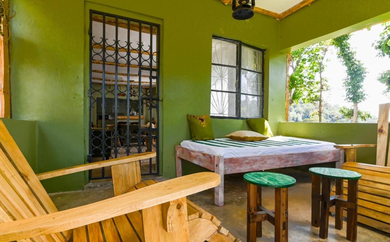 Forest Cottage | 2BR with Pool, Meru photo 4