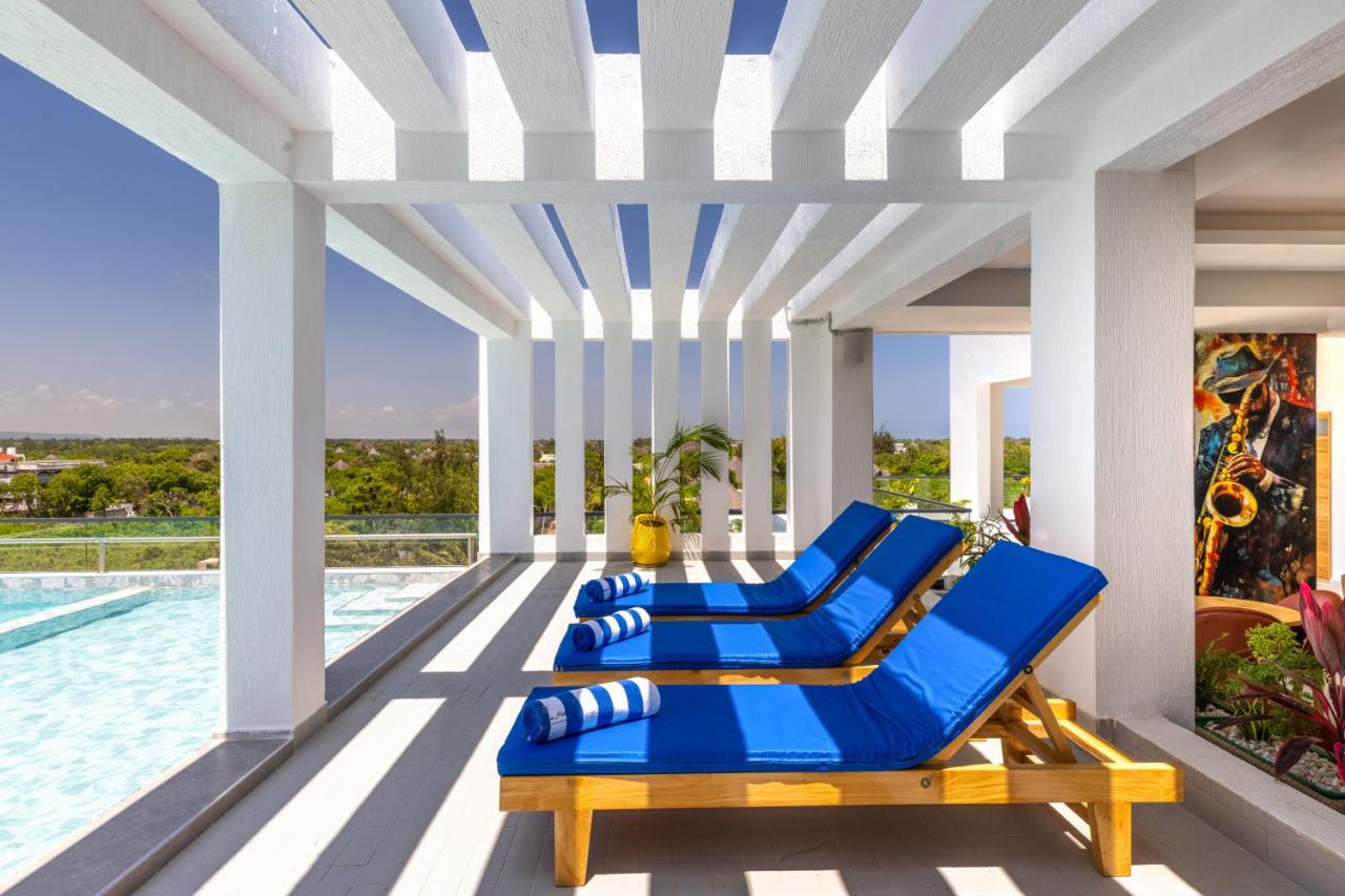 Rooftop Pool Rooms | Galu Diani photo 4