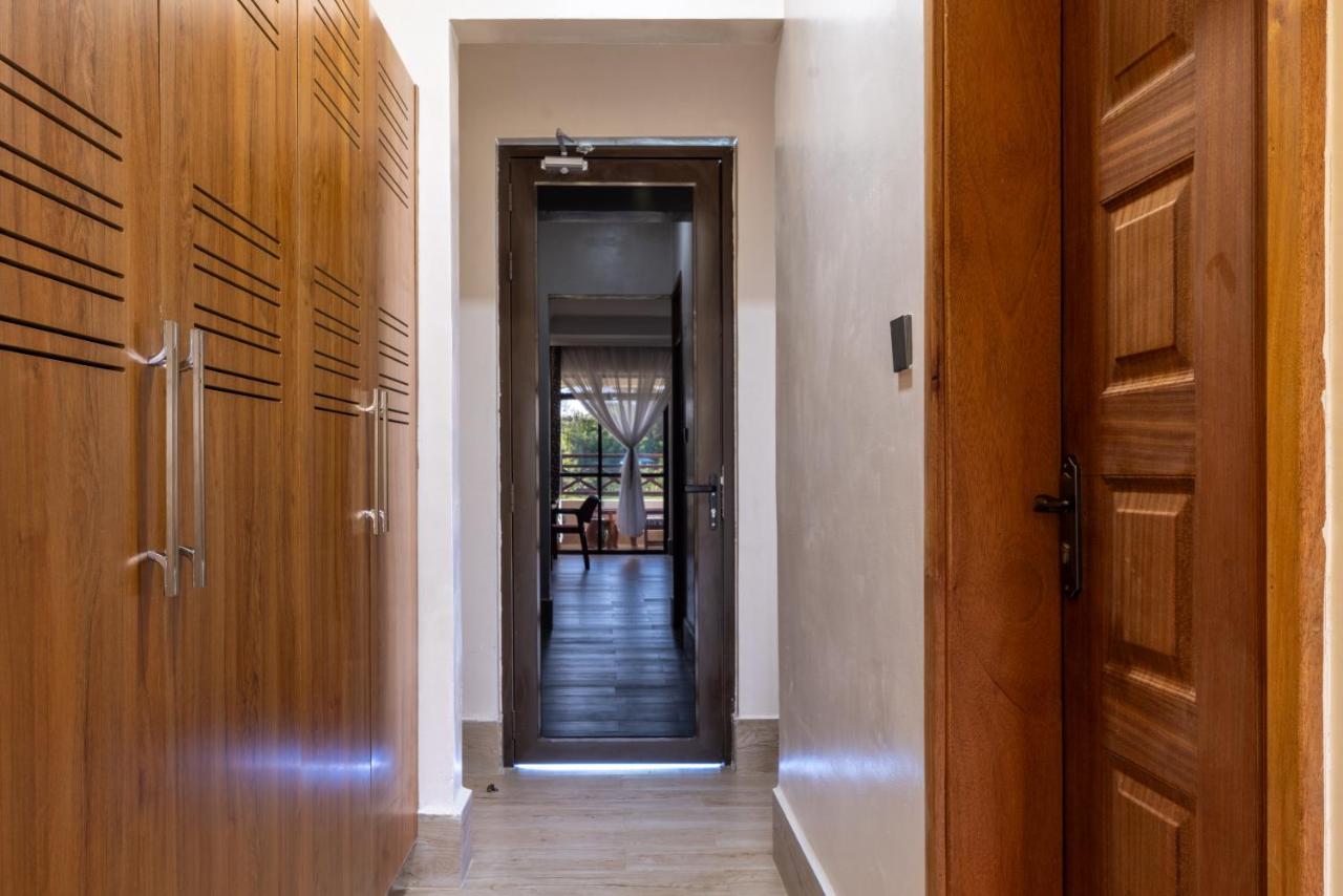 Lakeside Lodge Rooms | Garden Stay, Naivasha photo 14
