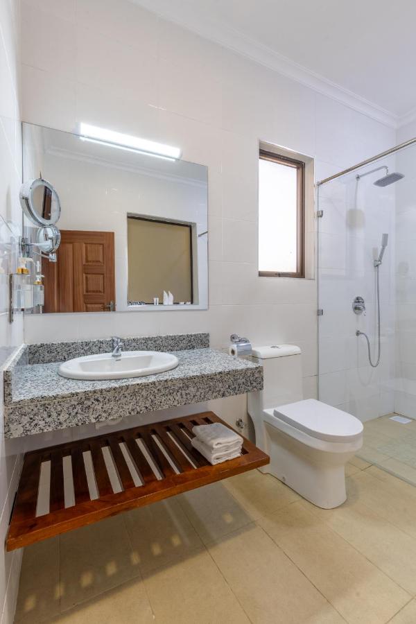 Lakeside Lodge Rooms | Garden Stay, Naivasha photo 3