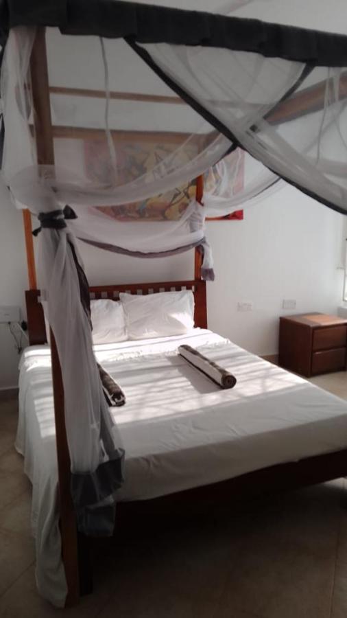 Garden Pool Apartment | 1BR Stay, Malindi photo 10