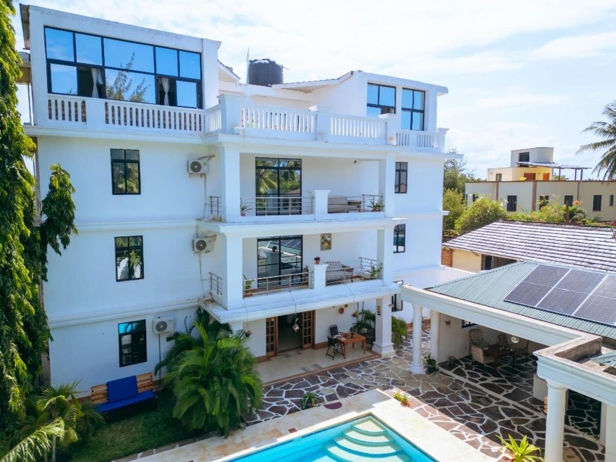 Elegant Suite | Pool Stay, Galu Diani photo 15