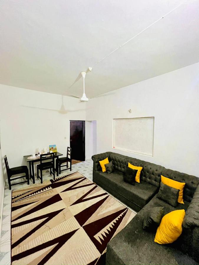 Poolside Cottage | 1BR Stay, Malindi photo 1